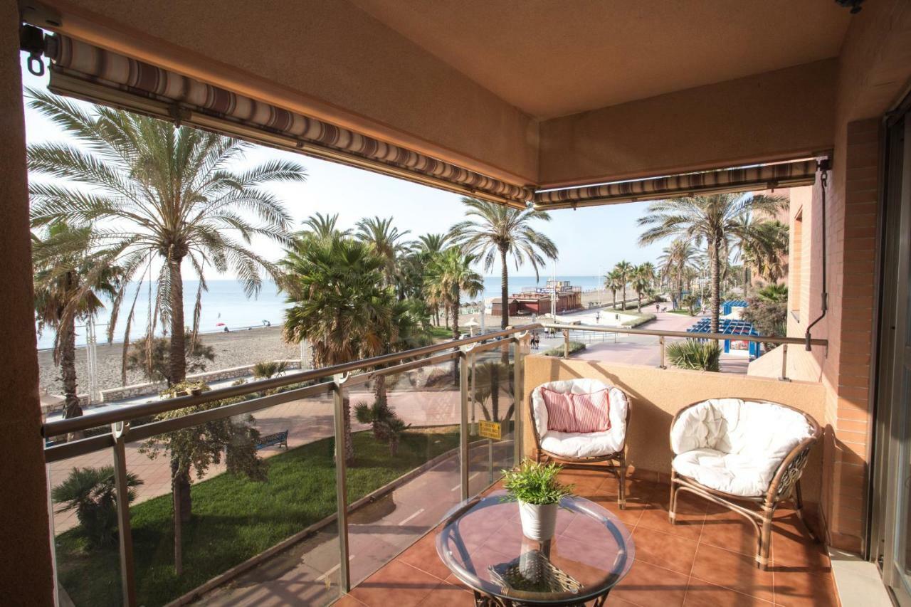 דירות מאלגה Deluxe Playa Pacifico מראה חיצוני תמונה